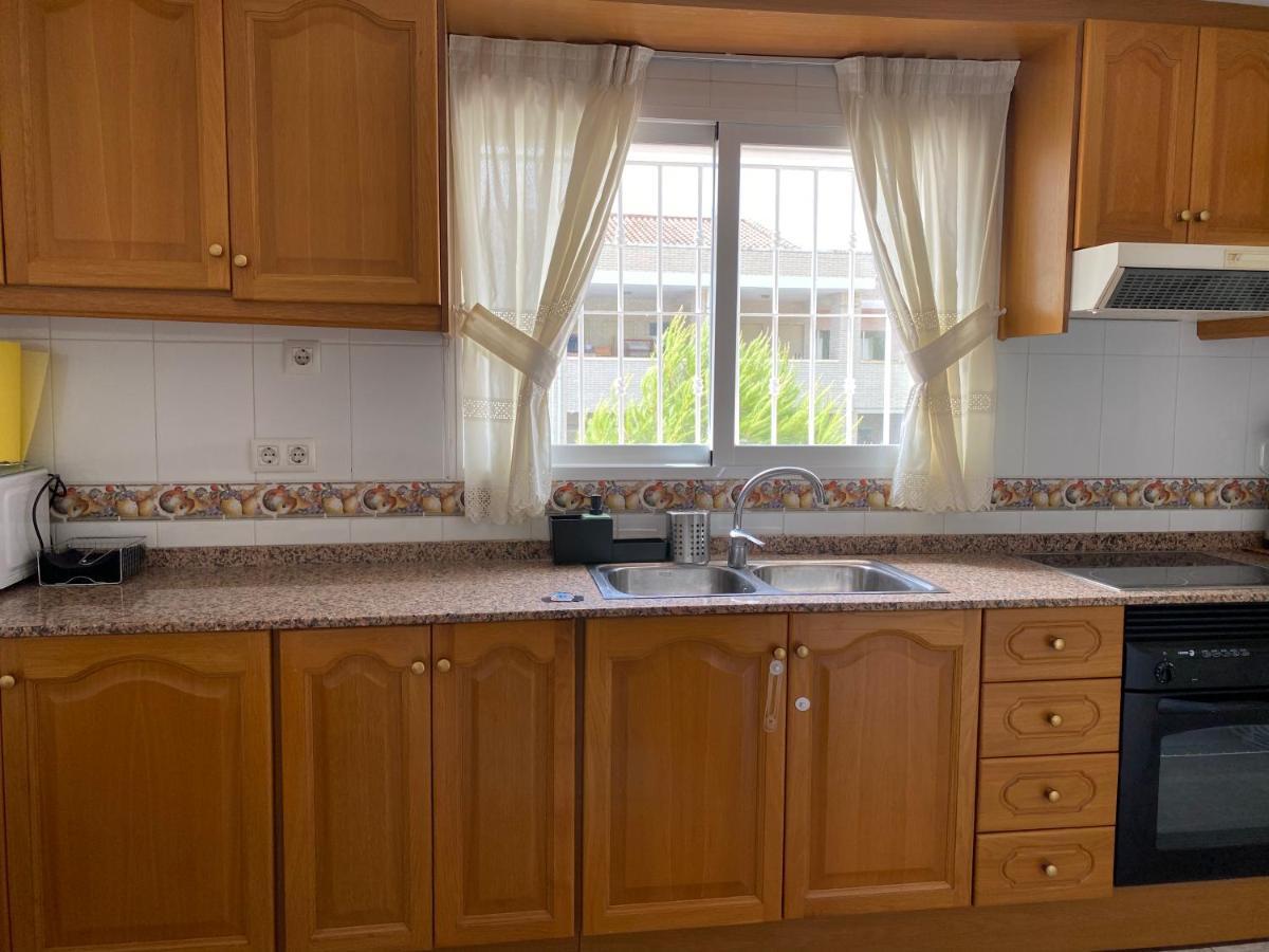 Ferienhaus Agradable Adosado 3 Plantas *